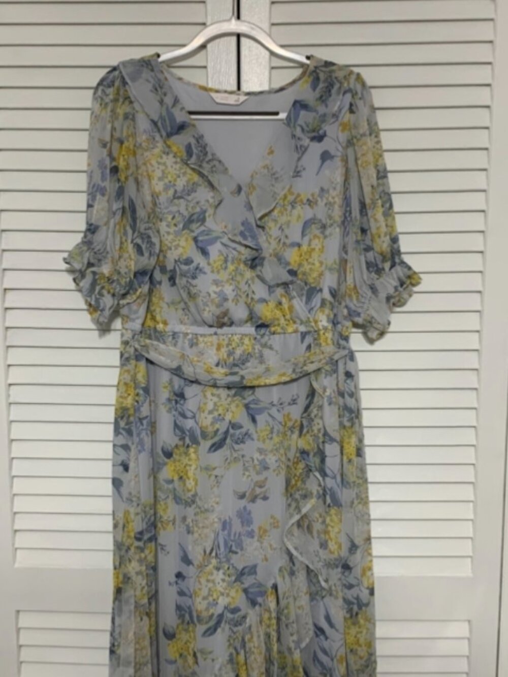 LC Lauren Conrad Light Blue Floral Maxi Dress with Yellow and Navy